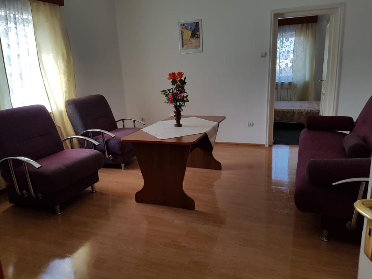 Pensiune Restaurant Arconi Năvodari Zewnętrze zdjęcie