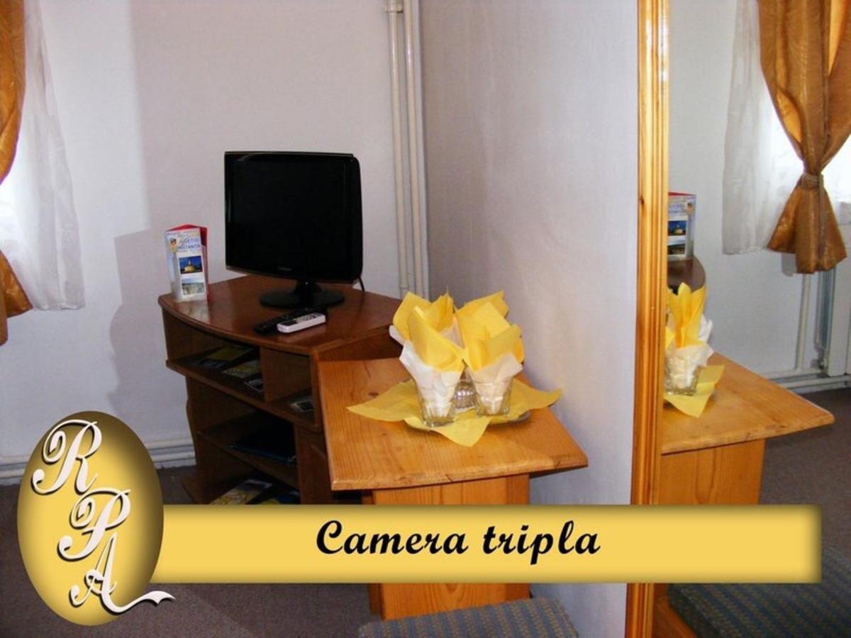 Pensiune Restaurant Arconi Năvodari Zewnętrze zdjęcie